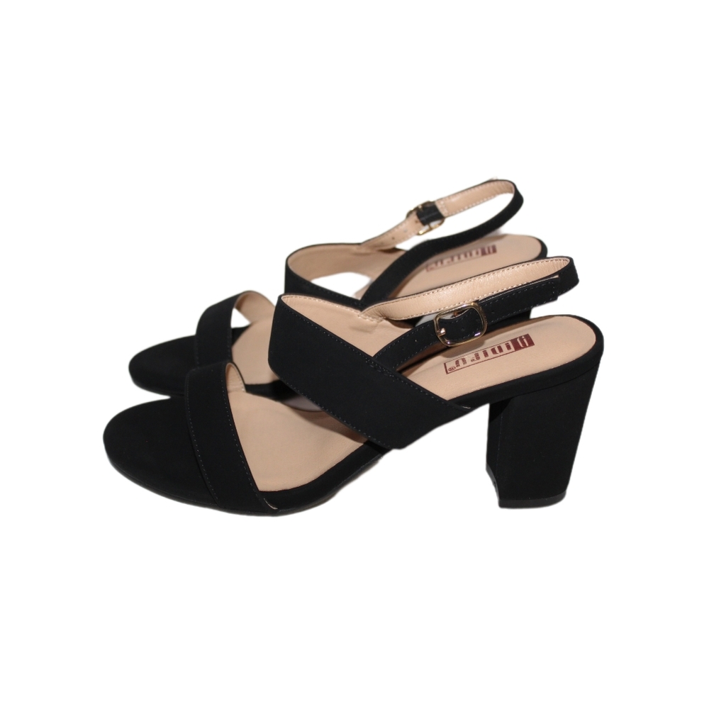 Elegant Black Block Heel Sandals - Picture 9 of 16